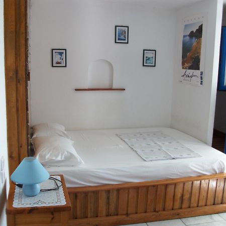 Floras Rooms And Studios Anafi Zewnętrze zdjęcie