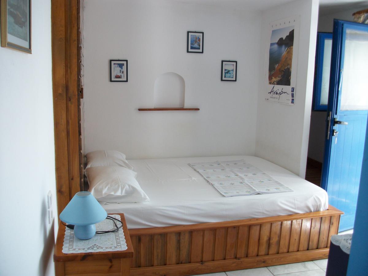 Floras Rooms And Studios Anafi Zewnętrze zdjęcie
